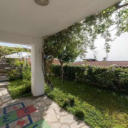 Jasmine Luxury Apartment Paleo Tsifliki Exterior photo
