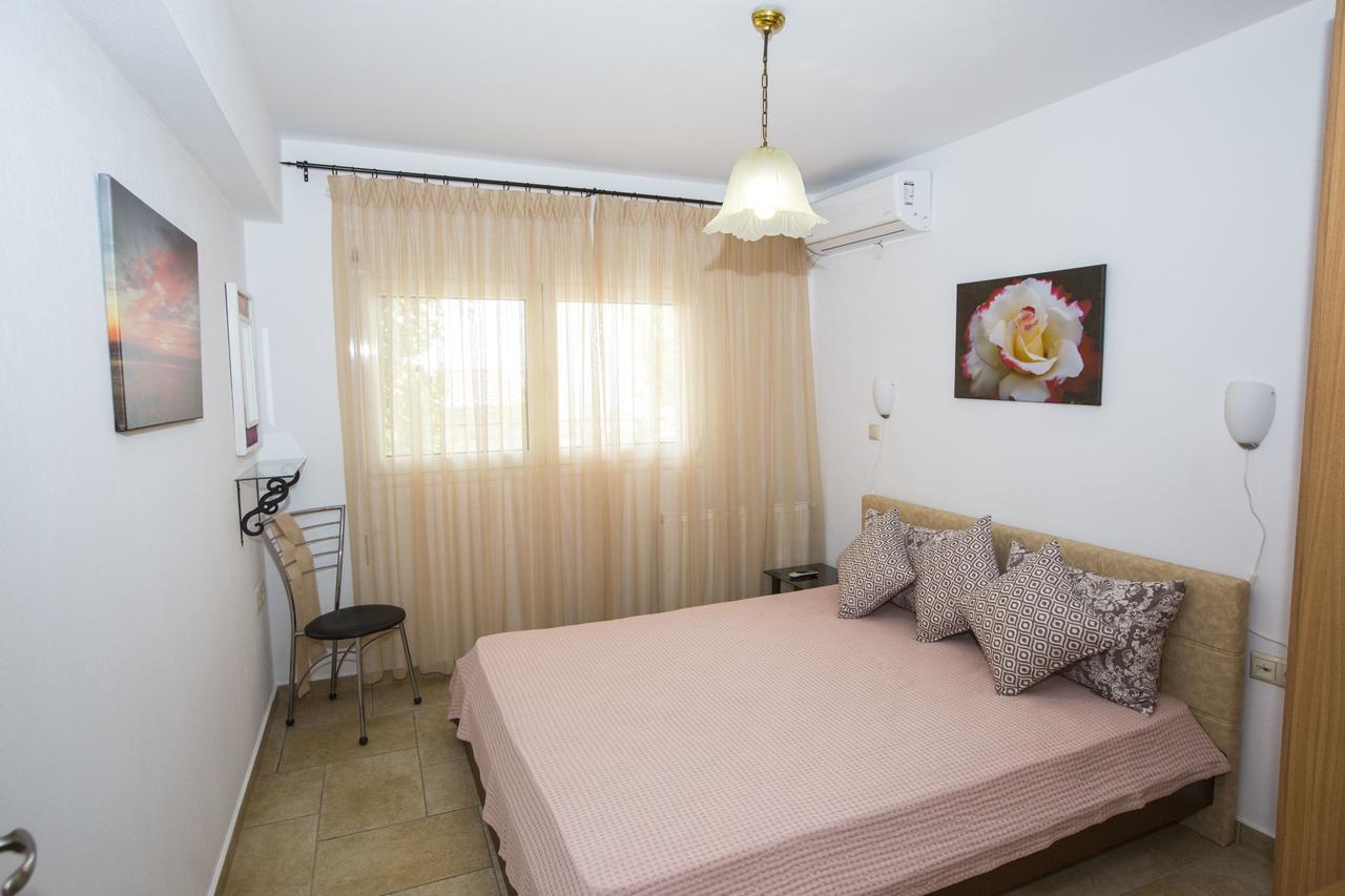 Jasmine Luxury Apartment Paleo Tsifliki Exterior photo